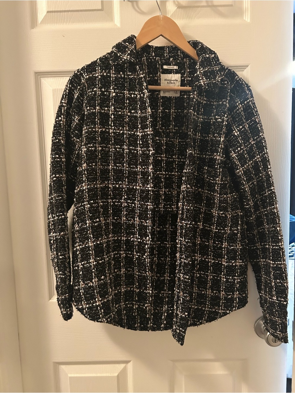 Abercrombie & Fitch Black and White Tweed Open-Front Blazer